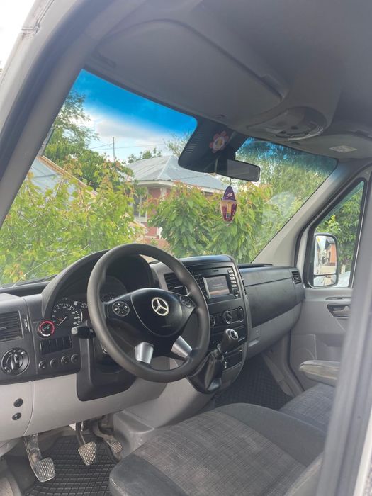 Mercedes-Benz Sprinter Vând Mercedes Sprinter 316, an 2015, 2.2 cdi,163 CP, 5+1 locuri
