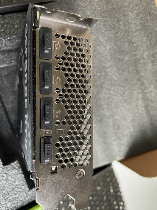 GeForce RTX 4060 Ti Ventus 2X Black 16G OC GDDR6