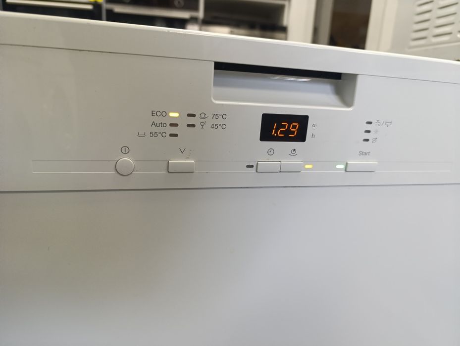 Нов модел Съдомиялна Miele XXL