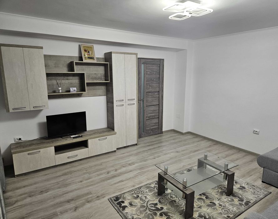 Apartament doua camere gavana 3 ( JAM ) renovat / totul absulut nou