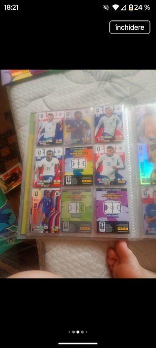 Album Adrenalin XL cu 205 de cartonașe