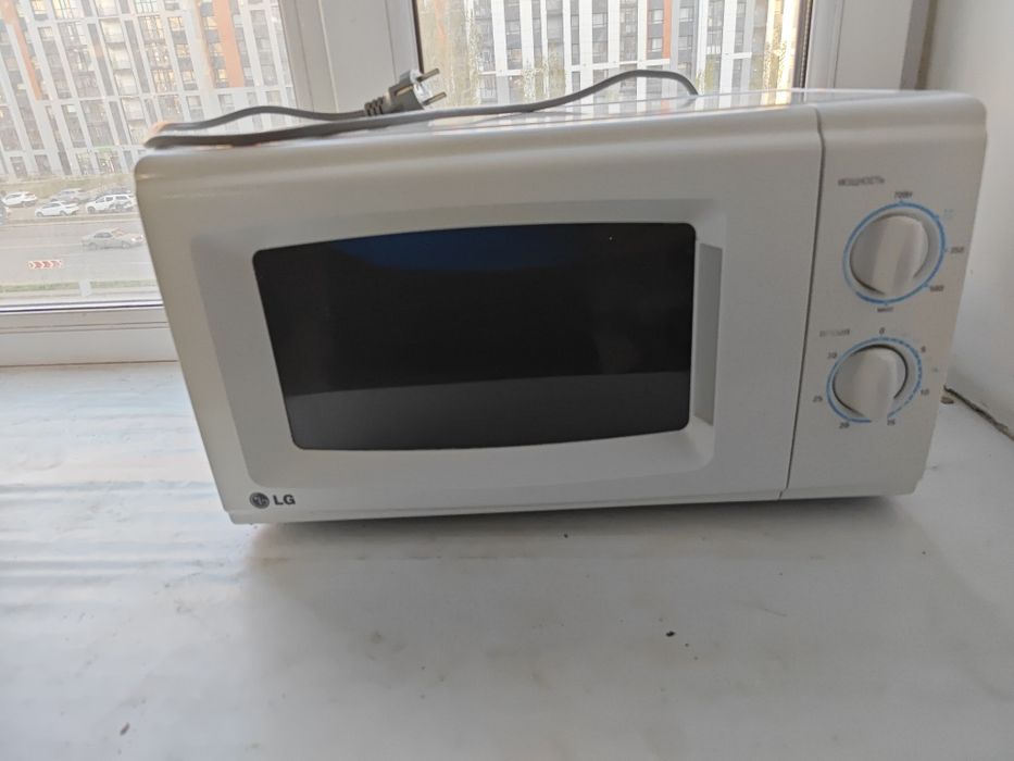 Микроволновка на запчасти