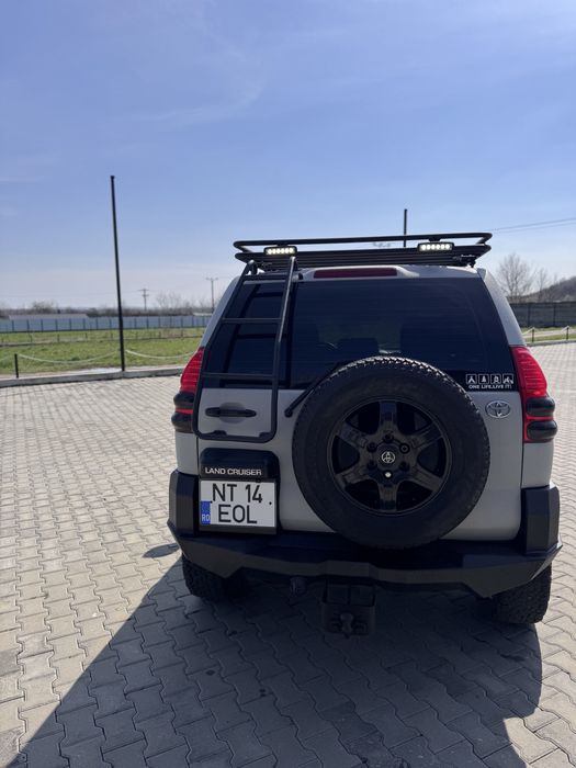 Toyota  Land  cruiser  J 120  Off road