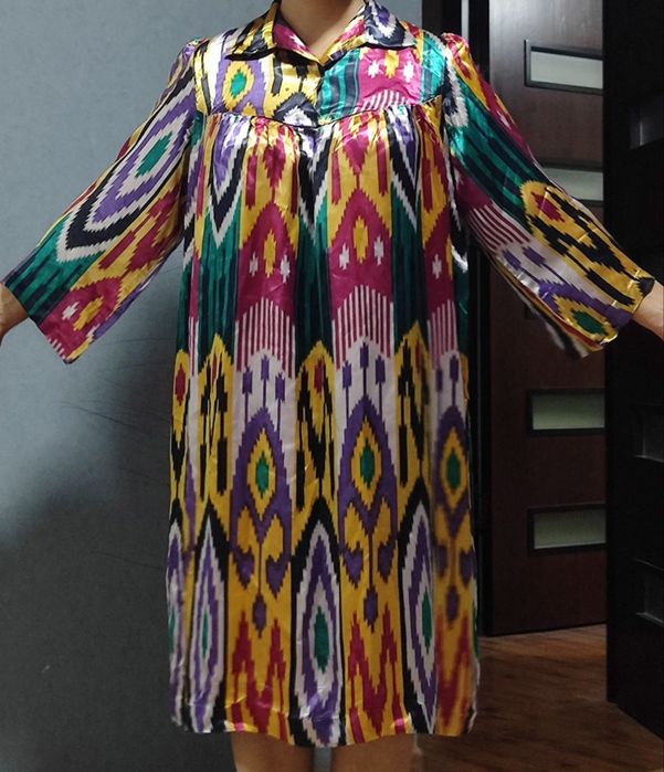 Платье КРЕПСАТИН ретро  +  Х/Б ПЛАТЬЕ