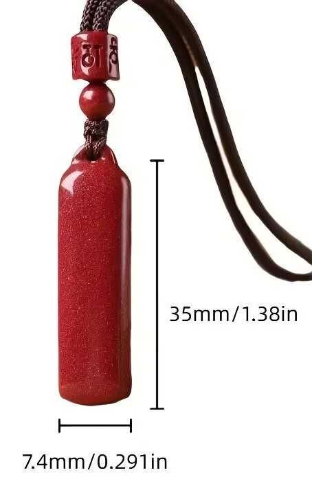 Колие с висулка червен цинобърът (цинабарит).