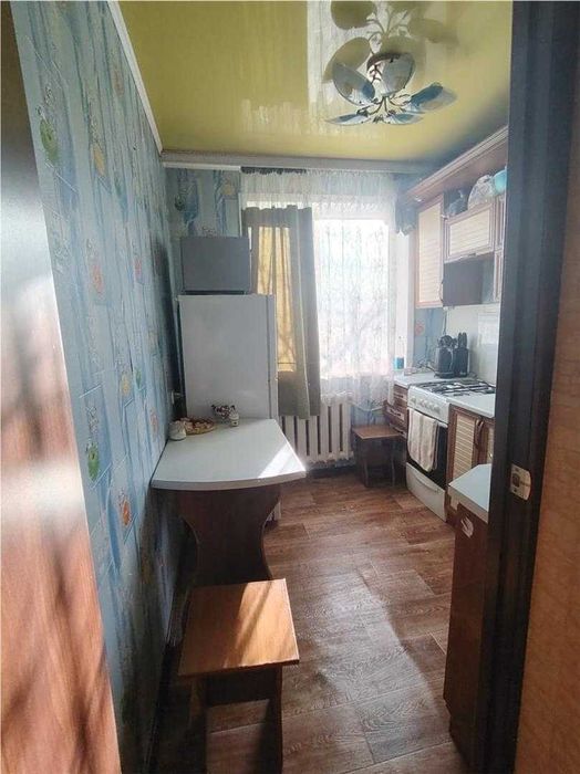 // 2 комн. кв. в центре рядом с ТЦ "Алем"