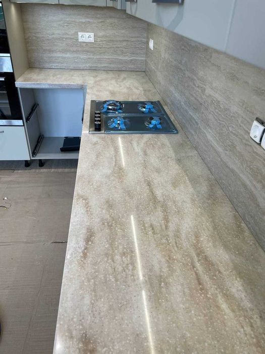 Столешница на кухню из кварца, акрила. Остров, барные стойки, раковины