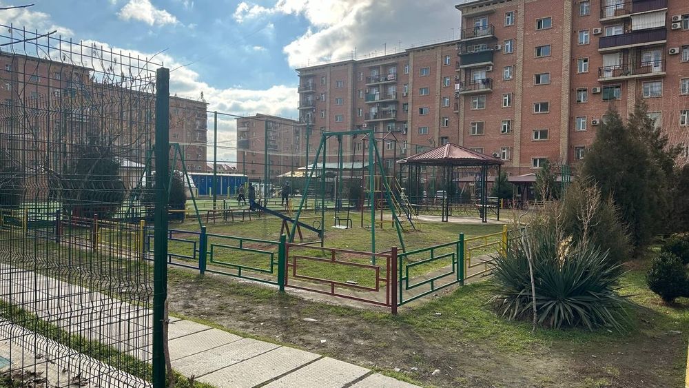 2 xonali Uy sotiladi o'zimniki sergeli 7a yangi hayot tumani