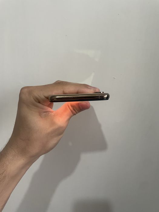 Iphone xs sotiladi