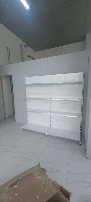 Стеллажи торговые металлические полки