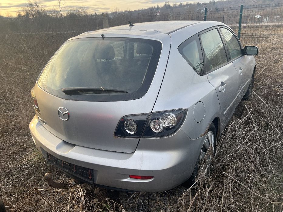 MAZDA3 1.6i на части
