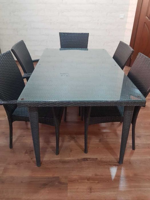 Летняя мебель, стол с креслами