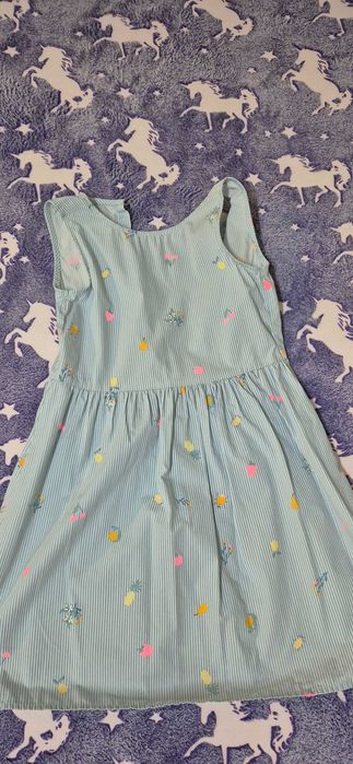 Лятна рокля без ръкав