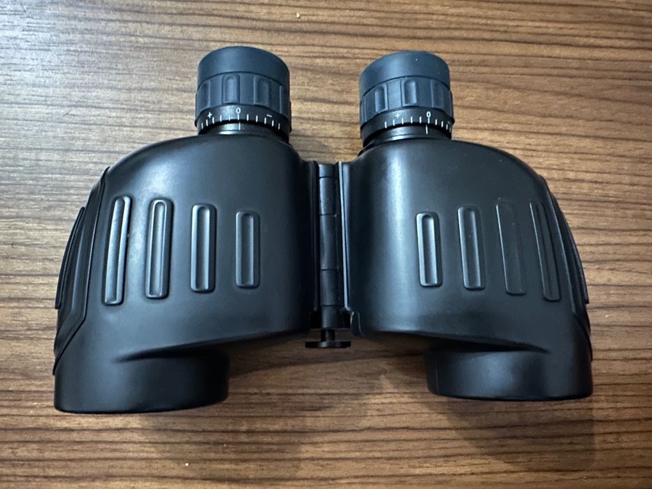 Binoclu Profesional Steiner