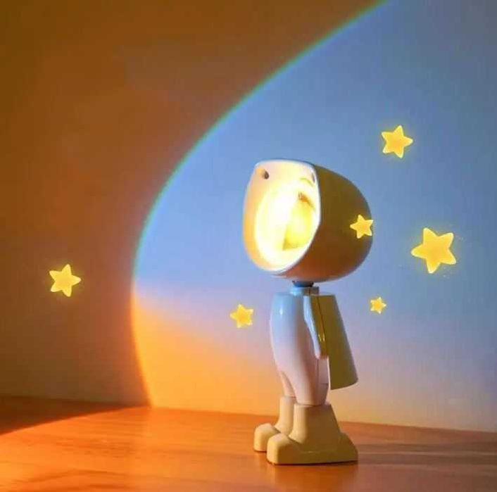 Lampa pentru Noptiera, Astronaut, Alba, conectare USB
