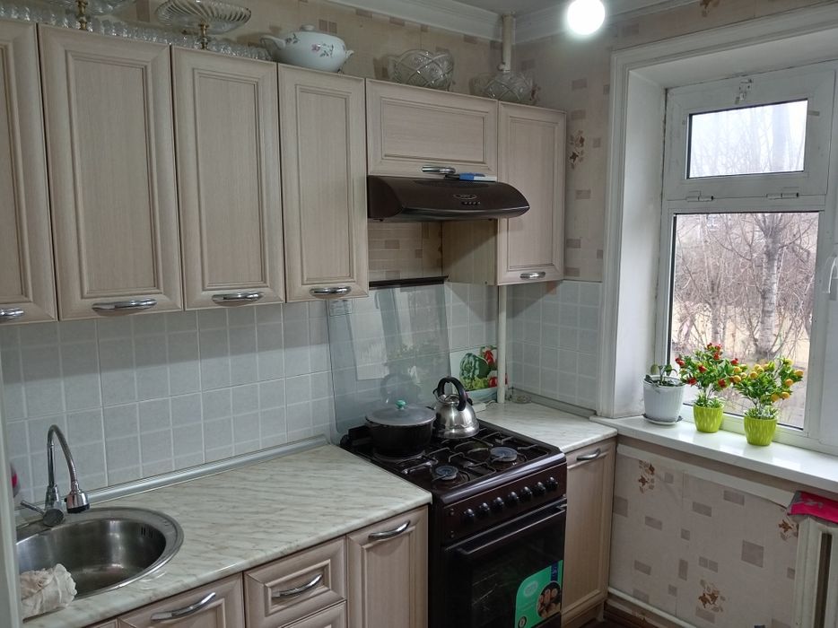 Квартира Фергана массив Киргили 2/2/4