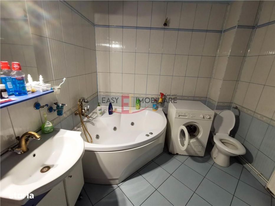 Casa, Vila, 3 camere, 2 bai, 7 km de centrul orasului, Bardesti,Targu