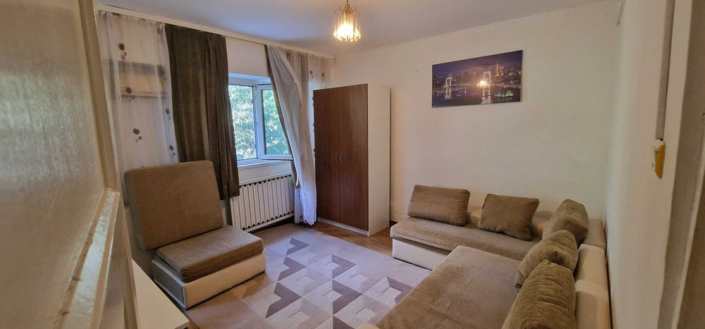 Inchiriere apartament 1 camera Nae Leonard