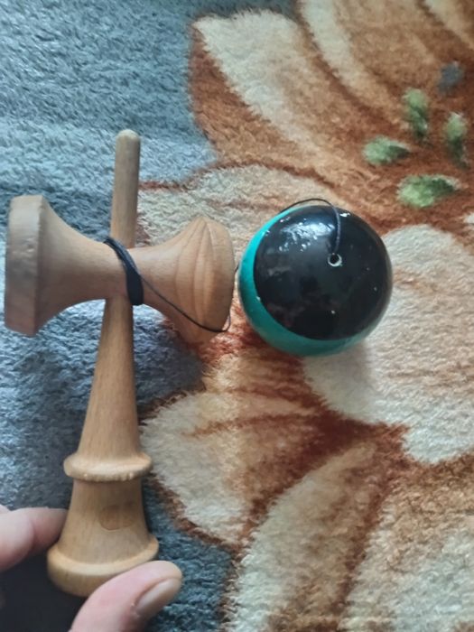 Skill adicts în stare buna