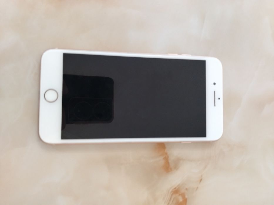 Айфон 8+ продам  б/у