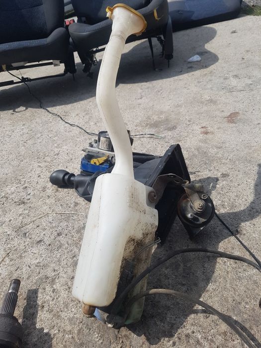 Комфорт модул и скоростен лост за рено туйнго 2009г