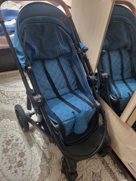 Коляска детская прогулочная