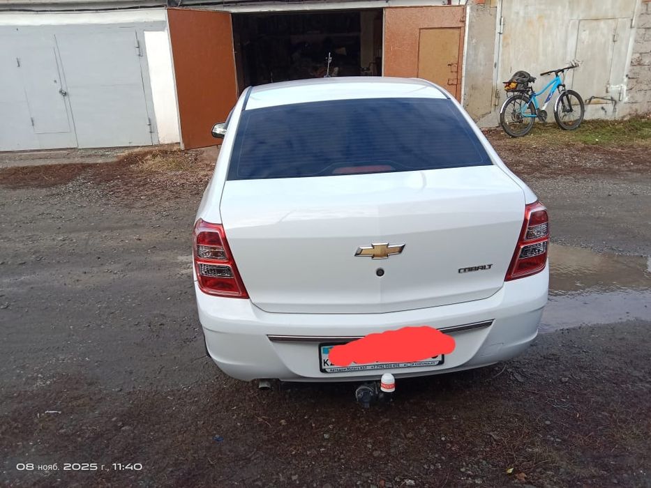 Продам шевроле кобальт