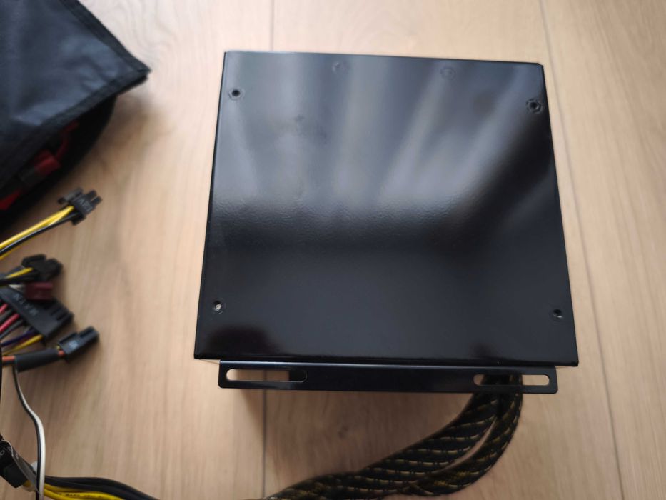 Sursa Modulara Enermax Liberty ELT400AWT 400w