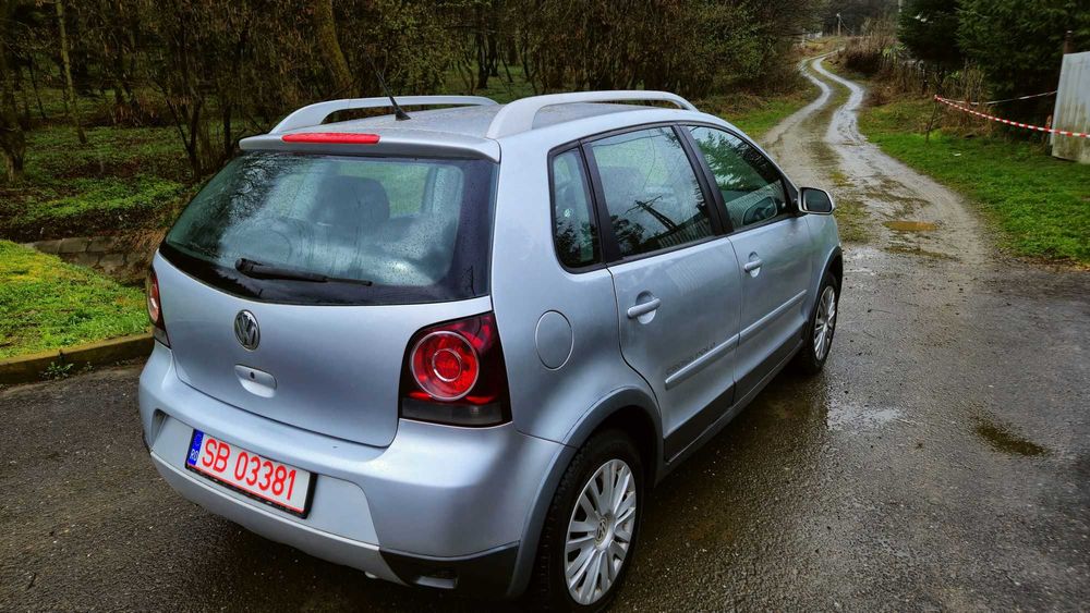 Volkswagen polo CROSS edition