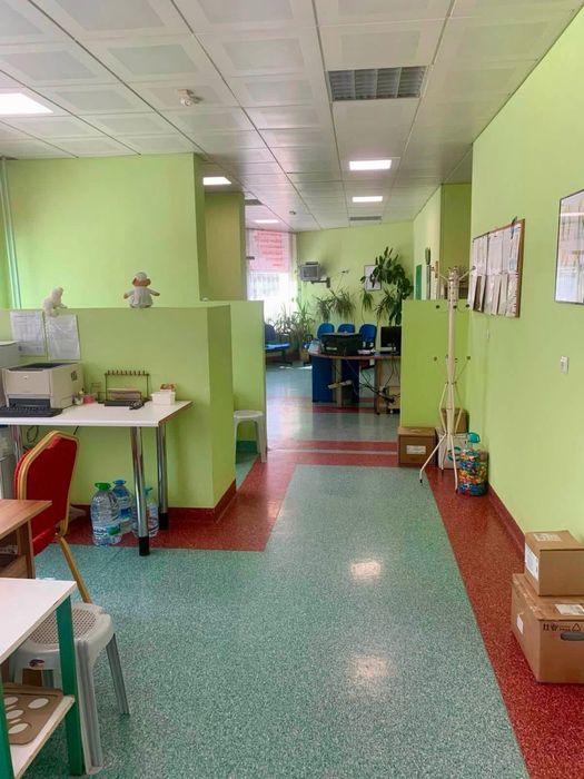 Дава се под наем Офис в Търговище, Център - 150 кв.м за 2000 € - Снимка #3