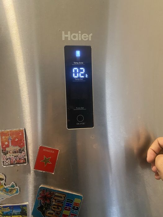 Продам холодильник Haier