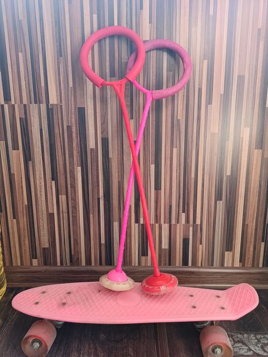 Скейтборд, нейро скакалки 2шт