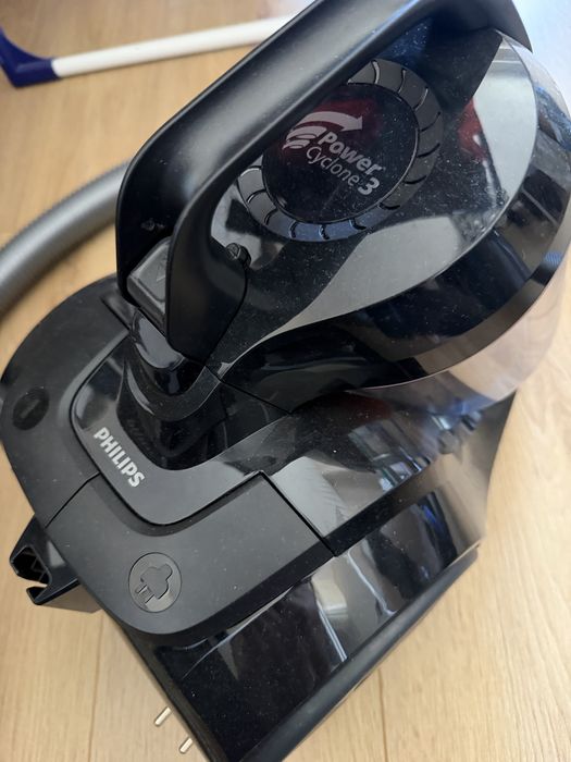 Philips прахосмукачка без торба