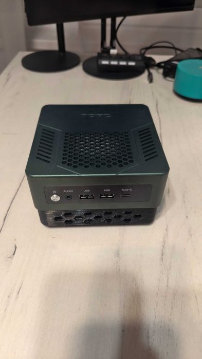 Мини пк TOPC на базе Ryzen 7 7840HS