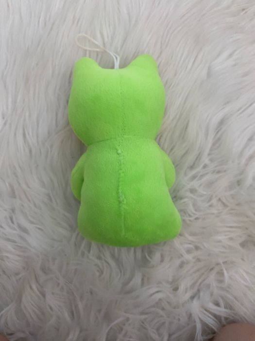 Мягко зелёная игрушка