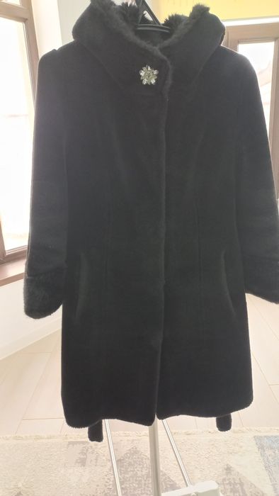 Шуба в отличном состояние