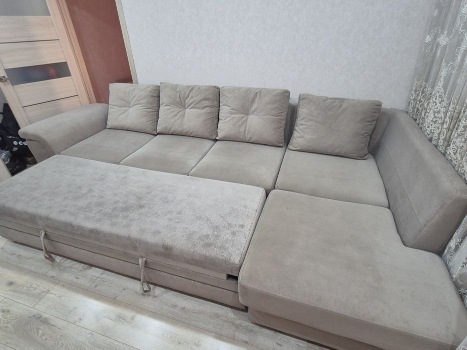 Продам диван с атаманкой