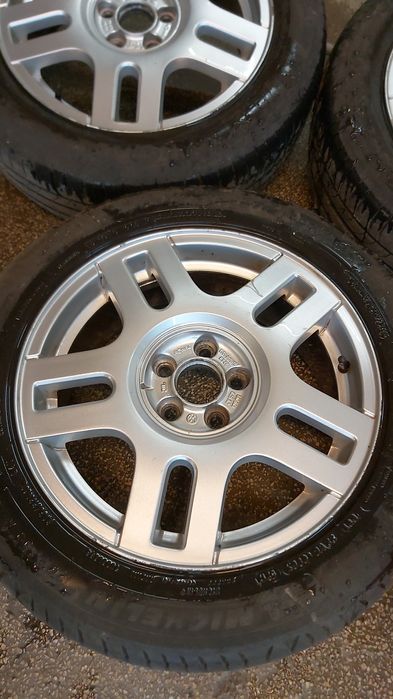 Cauciucuri cu jenți