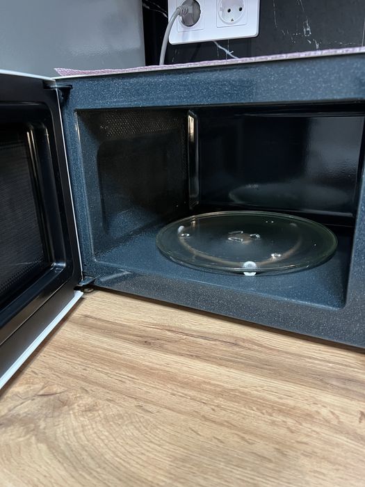 Микроволновая печь