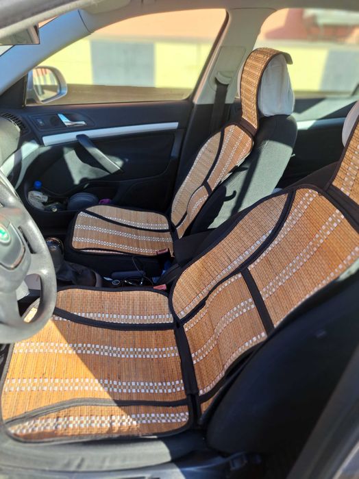 Vând Skoda Octavian