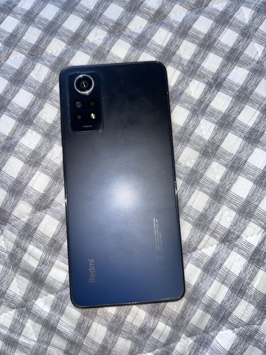 Редми нот 12 про