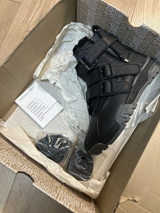 Мъжки  зимни  боти