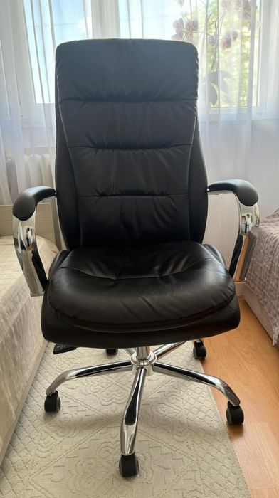 Vand scaun directorial