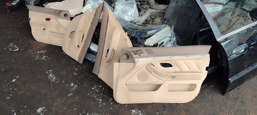 Продам салон BMW E39.