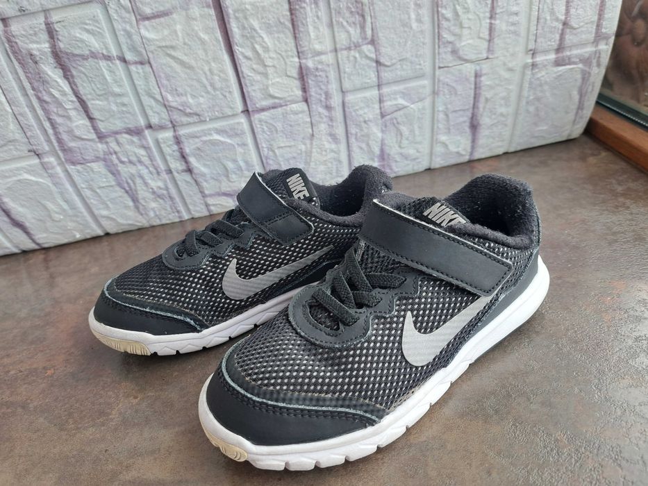 детски маратонки,кецове,спортни обувки Nike,29,5,найк,за момче