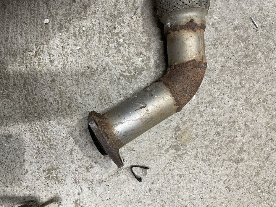 Ауспух Nissan Patrol 2.8