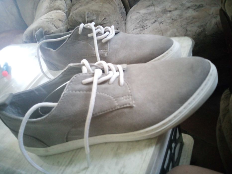 Нови дамски обувки