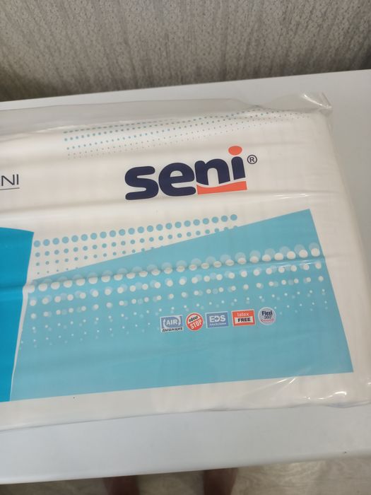 Продам памперсы сени для взрослых