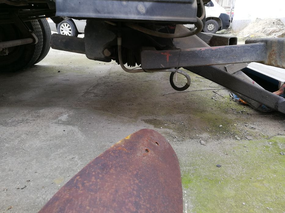 Продавам падащ борд от Мерцедес