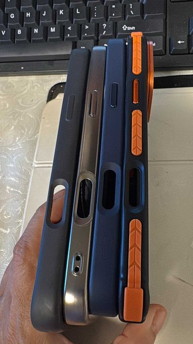 Lot 4 Huse Premium iPhone 16 Pro Max – Karl Lagerfeld, Cellara MagSafe, Suport Metalic